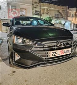 هیوندای ئەلەنترا
